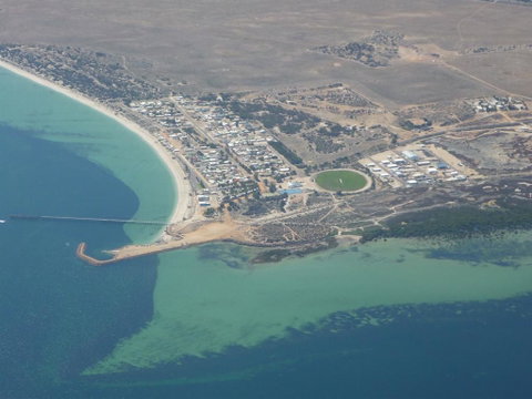 The Jewel Of The Bay - Queensland Tourism 0
