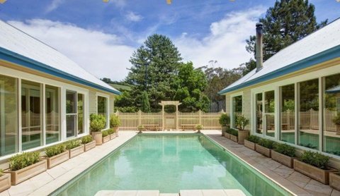 The Kangaloon House - QLD Tourism 1