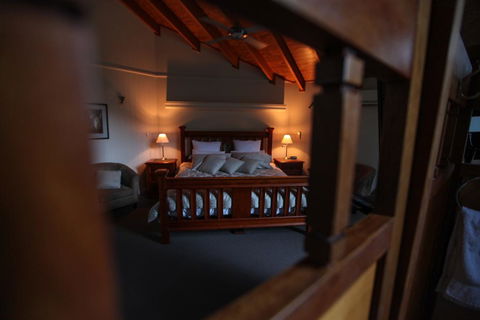 The Lodges - QLD Tourism 3