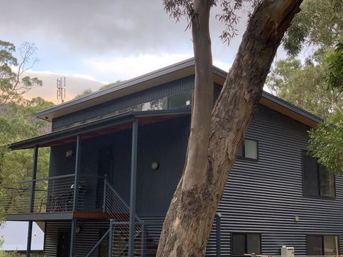 The Lodges Two - QLD Tourism 0