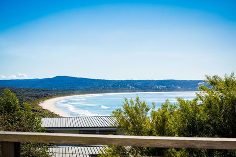 The Love Shack - QLD Tourism 0