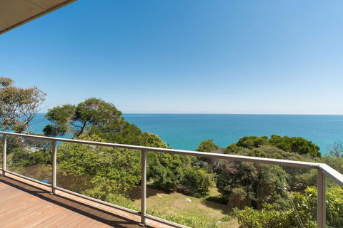 The Mount Martha Lookout - Queensland Tourism 1