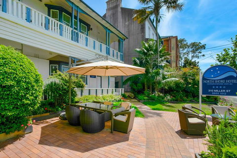 The North Shore Hotel - QLD Tourism 1