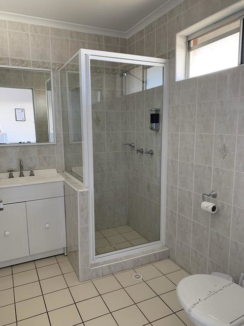 The Oaks Hotel Motel - QLD Tourism 2