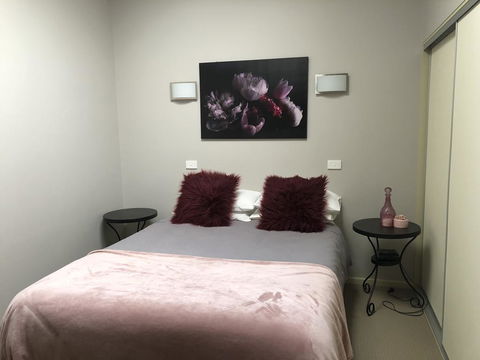 The Old Coolstore - Jonathon Apartment - QLD Tourism 3