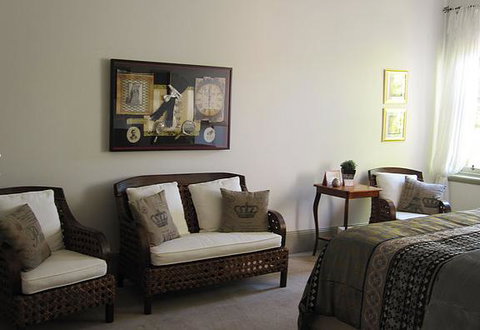 The Old Nunnery B & B Moss Vale - QLD Tourism 1