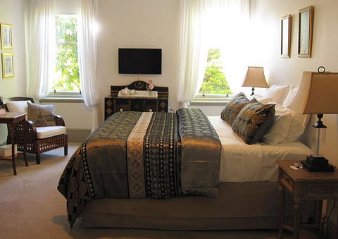 The Old Nunnery B & B Moss Vale - QLD Tourism 2