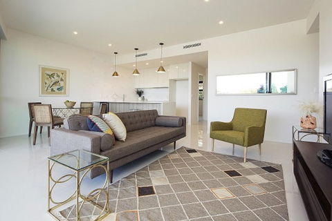The Princess Bride - Executive 3BR Bulimba Apartment With Balcony In Central Location - QLD Tourism 0