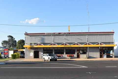 The Queensland Hotel - QLD Tourism 0