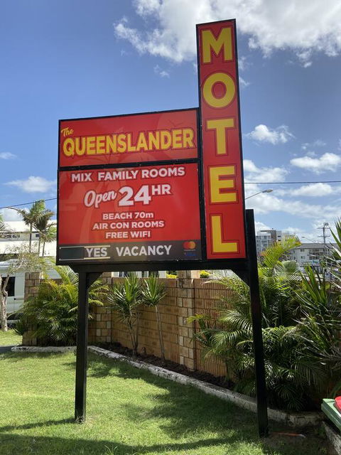 THE QUEENSLANDER MOTEL - QLD Tourism 0