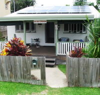 The Red Sparrow - QLD Tourism