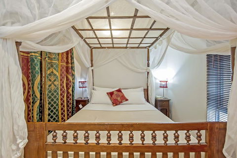 The Retreat - QLD Tourism 2