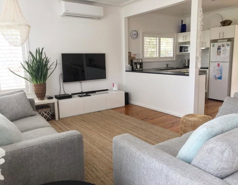 The Seaside Beachhouse Mollymook - QLD Tourism 2