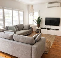The Seaside Beachhouse Mollymook - QLD Tourism