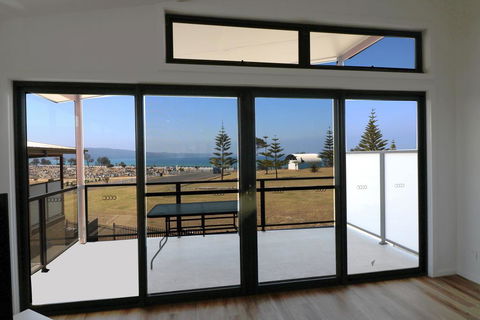 The Shore Break 6 Apartment - Queensland Tourism 0