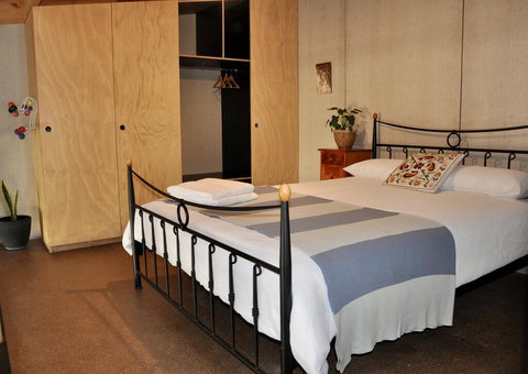 The Shouse - Durrants Lookout - QLD Tourism 1