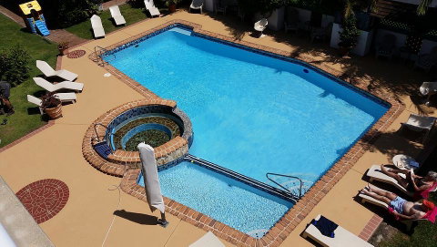 The Tahitian Holiday Apartments - QLD Tourism 3