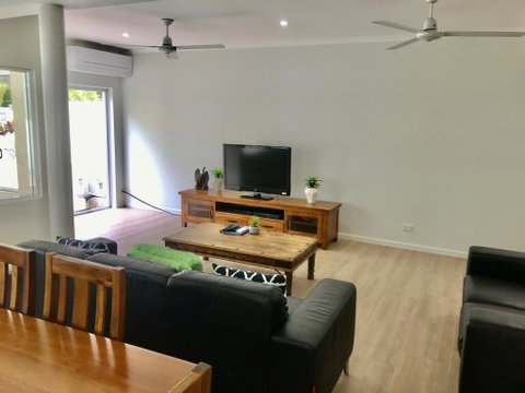 The Villas Palm Cove - QLD Tourism 3