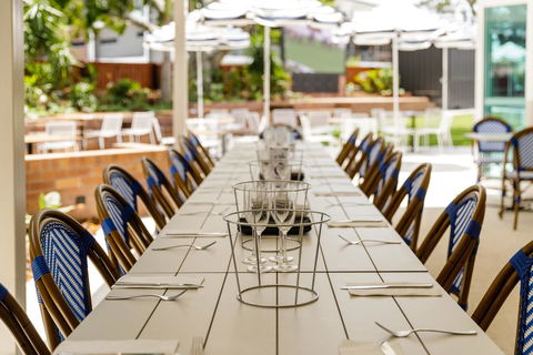 The Waterloo Bay Hotel - QLD Tourism 3