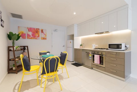 Ther-Rich Apartment - QLD Tourism 0
