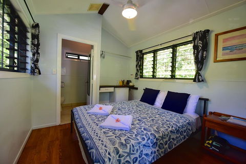 Thornton Beach Bungalows Daintree - Queensland Tourism 2