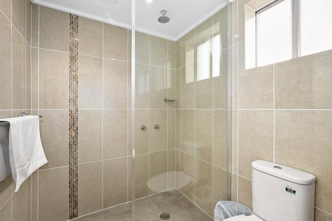 Thunderbird Motel Yass - QLD Tourism 2