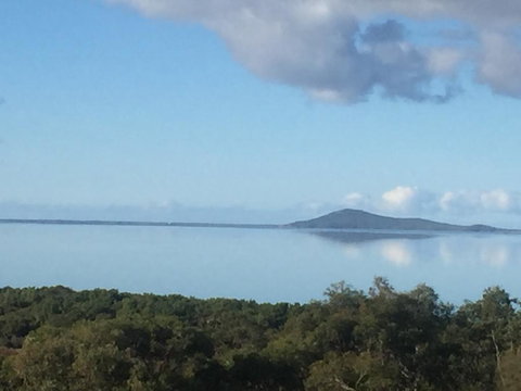 Tidal Dreaming Seaview Cottages - QLD Tourism 2