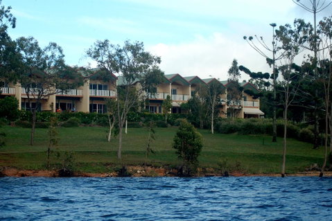 Tinaroo Lake Resort - QLD Tourism 2