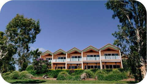 Tinaroo Lake Resort - QLD Tourism 3