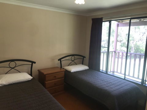 Tinglewood Cabins - QLD Tourism 1