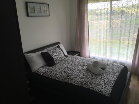 Titania Motel - QLD Tourism 2