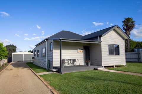 Topaz Cottage - QLD Tourism 0