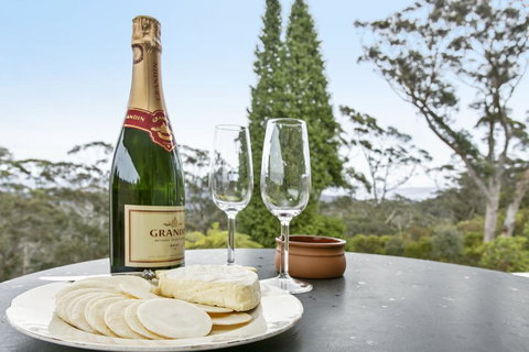 Toria Views - QLD Tourism 1