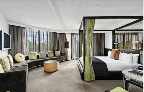 Top Private Service, Business Reception, Alternative Travel - QLD Tourism 1