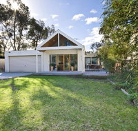 Torquay Retreats Aus - Eighteen Beach - QLD Tourism