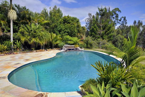 Tranquility - Adults Only Retreat - QLD Tourism 1