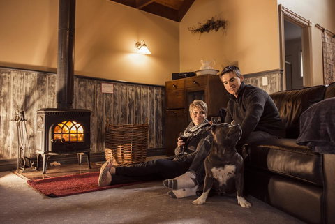 Trawool Cottages And Farmstay - QLD Tourism 1