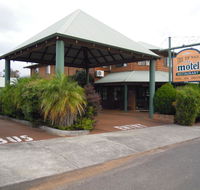 Tree Top Walk Motel - Queensland Tourism