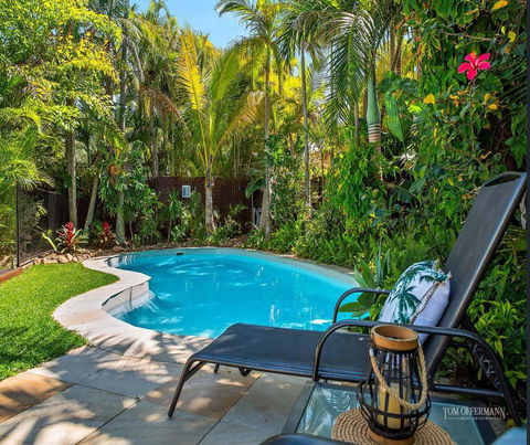Tropical Oasis - QLD Tourism 0