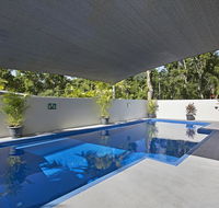 Tropical private holiday house with pool - Queensland Tourism