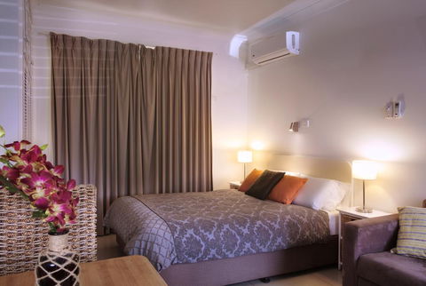 Tuncurry Motor Lodge - QLD Tourism 0