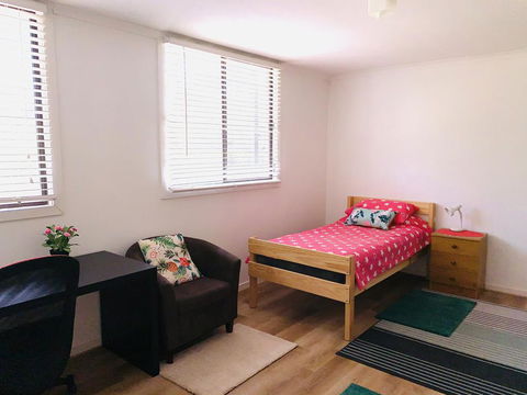 Two Dams Estate - Retreat & Relax - QLD Tourism 2