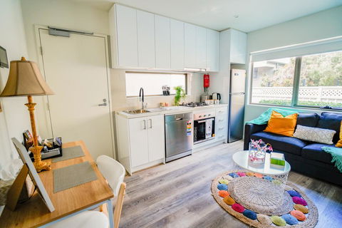 U1 Brunswick Living Brand New Apartment Close To Airport And CBD - QLD Tourism 0