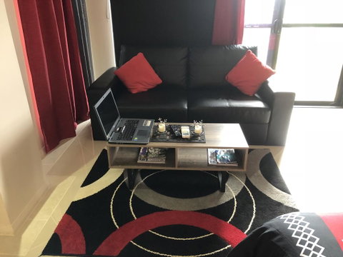 Ultra Modern Private Studio Room - Queensland Tourism 1
