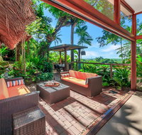 Unique tropical rainforest getaway - QLD Tourism