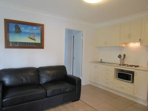 Upper Hunter Annex - QLD Tourism 0