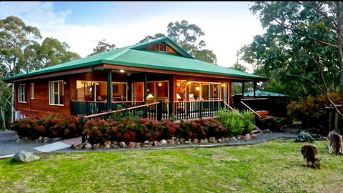 Valley View Luxury Retreat - Queensland Tourism 0