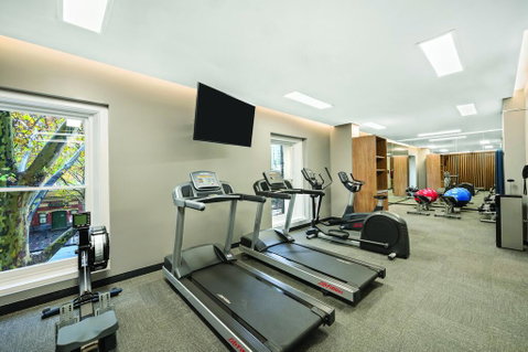 Vibe Hotel Melbourne - Queensland Tourism 2