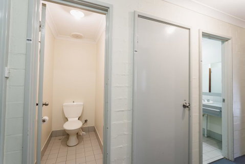 Vickery House 8 Bedroom Flat - QLD Tourism 2