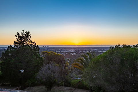 Vermillion Skies Holiday Accommodation - Queensland Tourism 3